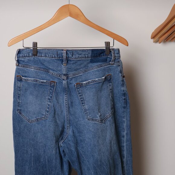 A&F Curve Love Jeans - Picture 5 of 5